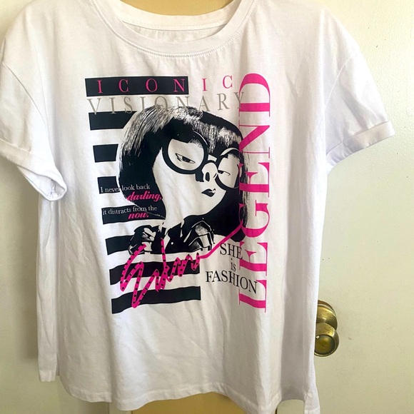 Like New Disney’s Iconic Visionary Legend Edna sz XL - Picture 2 of 3